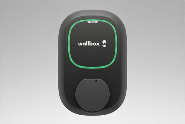 Wallbox Pulsar Plus Socket